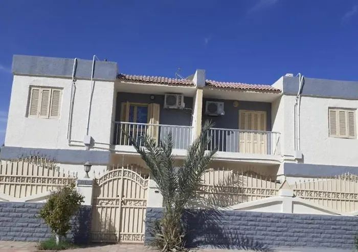 Tatil Evi Sara Touristic Center *